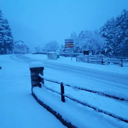 アパート The Family Bienvenidos A カンフランク