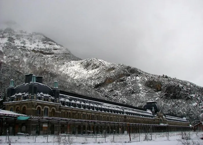 The Family Bienvenidos A *