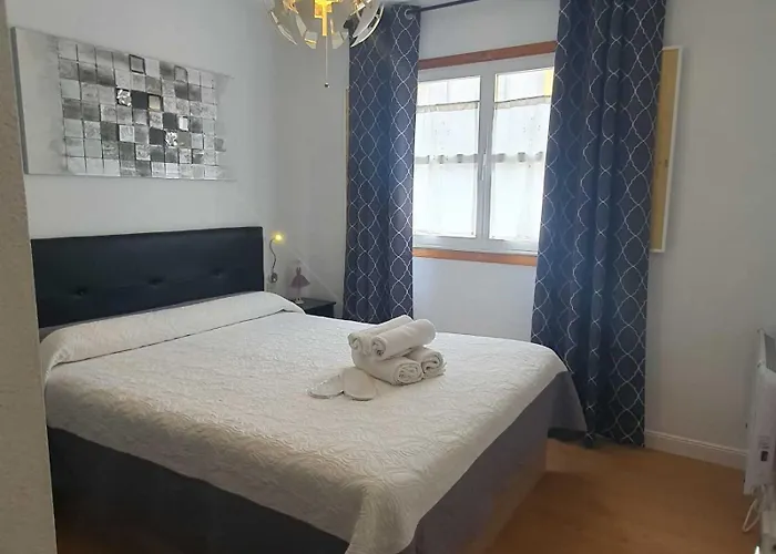 The Family Bienvenidos A * Canfranc