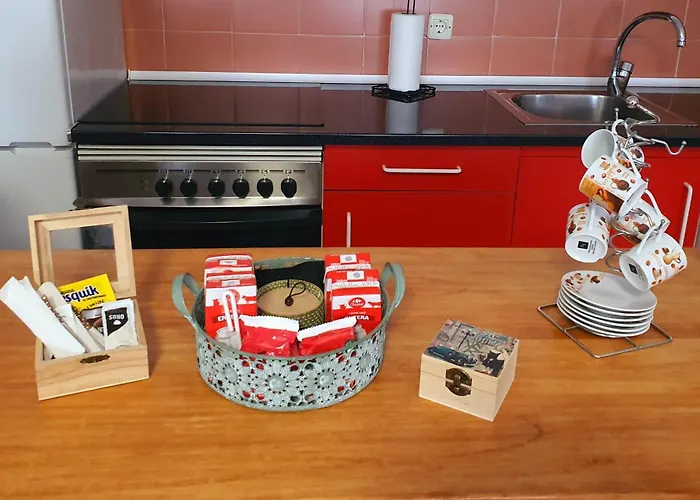 The Family Bienvenidos A *