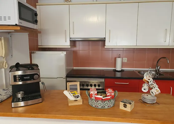 The Family Bienvenidos A * Canfranc