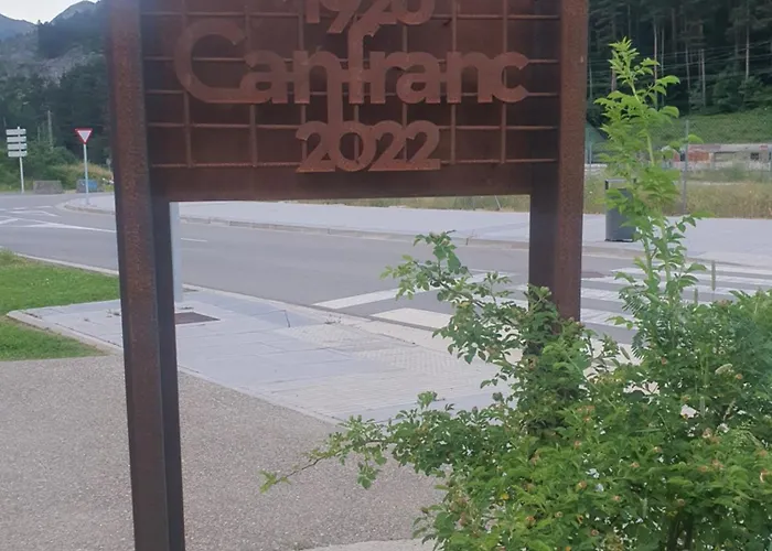 The Family Bienvenidos A Apartamento *